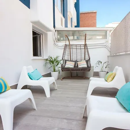 Center Flat Exclusive Marina Apartment *